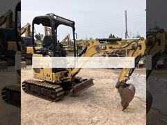 Koparka gąsienicowa mini używana w cenie fabrycznej Cat 301.7 do użytku w gospodarstwie rodzinnym